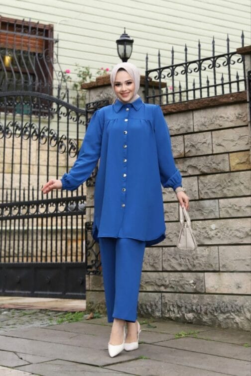 طقم كريب قميص قطعتين حجاب فاشن مول - Suit creb 2 pieces Hijab fashion mall 1