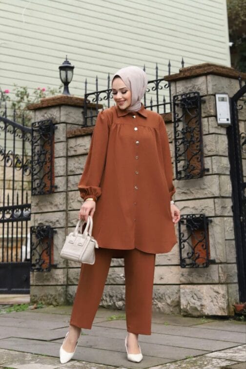 طقم كريب قميص قطعتين حجاب فاشن مول - Suit creb 2 pieces Hijab fashion mall 1