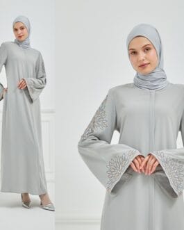 عباية مطرزة حرير المدينة حجاب فاشن مول - Abaya al medina silk Hijab fashion mall 1